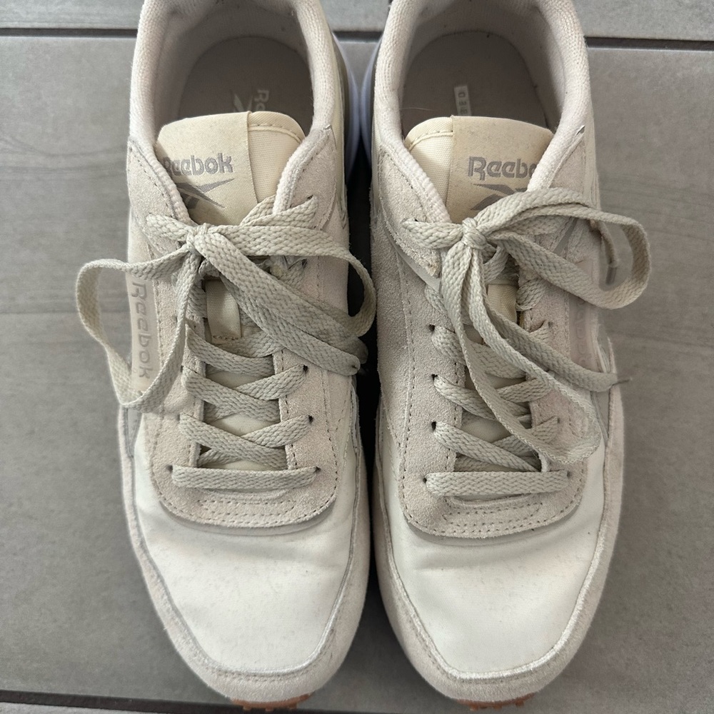 Reebok Galaxy 10